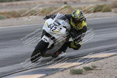 media/Sep-21-2025-Race Pace (Sun) [[98bf33ef95]]/Non Verified/3-Turn 15 Inside (9am)/